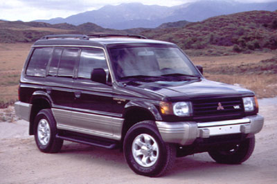 Mitsubishi Montero SR - Rented